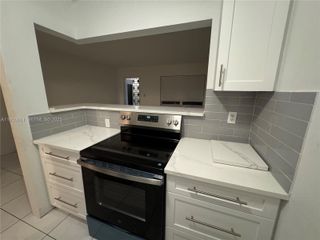 2020 NE 51st Ct 106, Fort Lauderdale, FL 33308