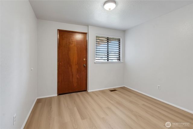 314 Alder Avenue, Sumner, WA 98390