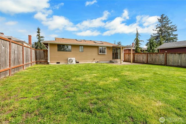 314 Alder Avenue, Sumner, WA 98390