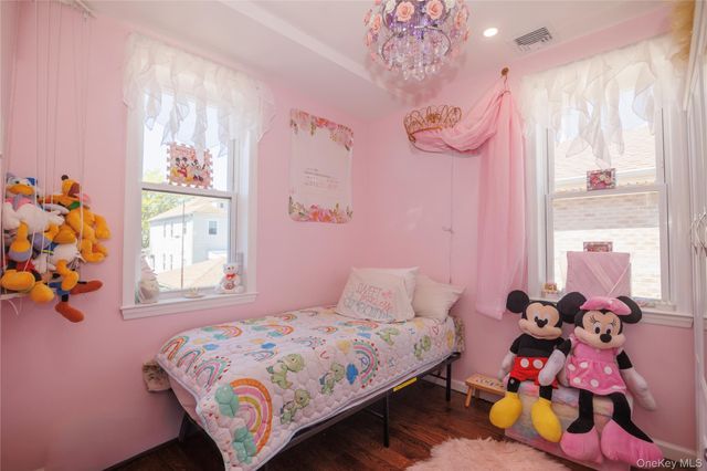 1715 Hering Avenue, Bronx, NY 10461