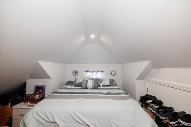 1715 Hering Avenue, Bronx, NY 10461
