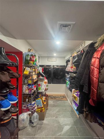 1715 Hering Avenue, Bronx, NY 10461