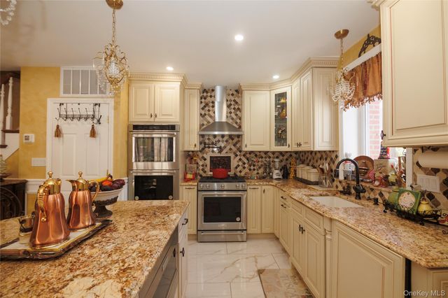 1715 Hering Avenue, Bronx, NY 10461