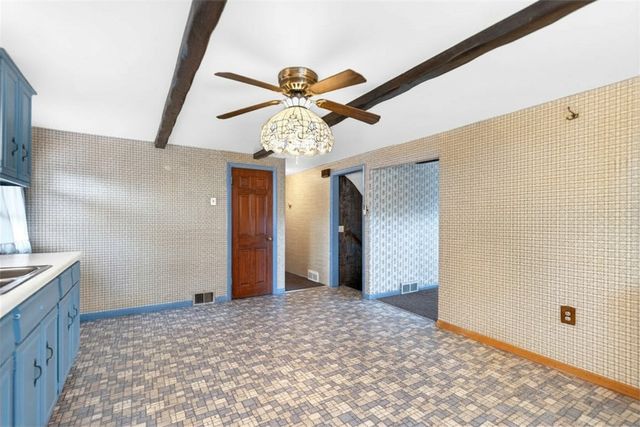705 14th St., New Brighton, PA 15066