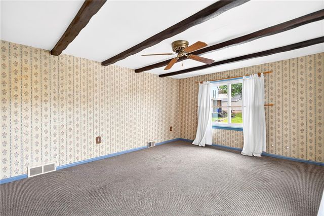 705 14th St., New Brighton, PA 15066