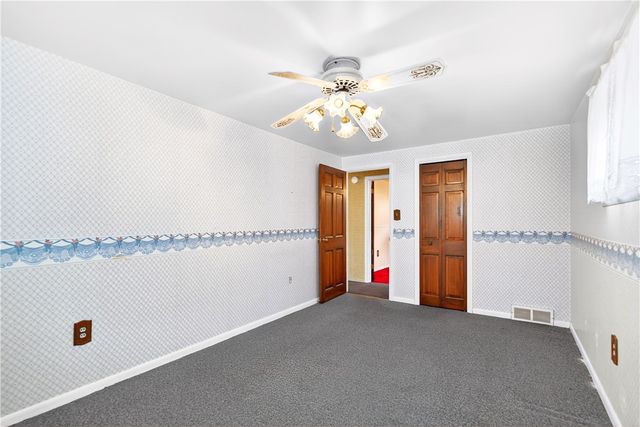 705 14th St., New Brighton, PA 15066