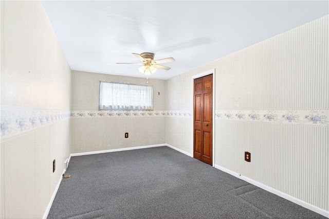705 14th St., New Brighton, PA 15066