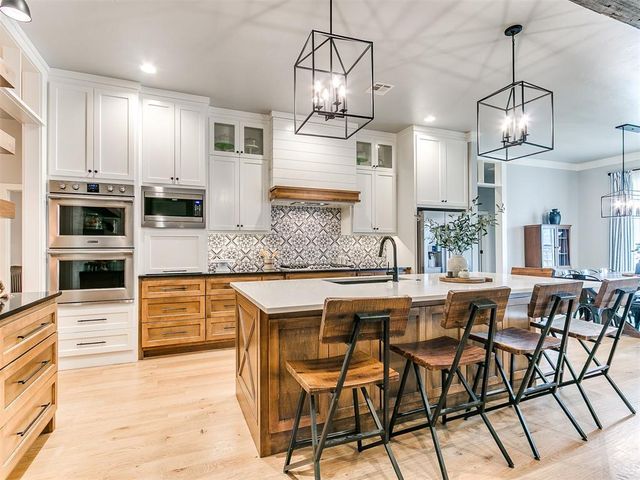 13109 Mackinac Island Drive, Oklahoma City, OK 73142