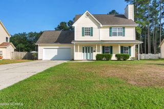 103 E Carrington Way, Jacksonville, NC 28546