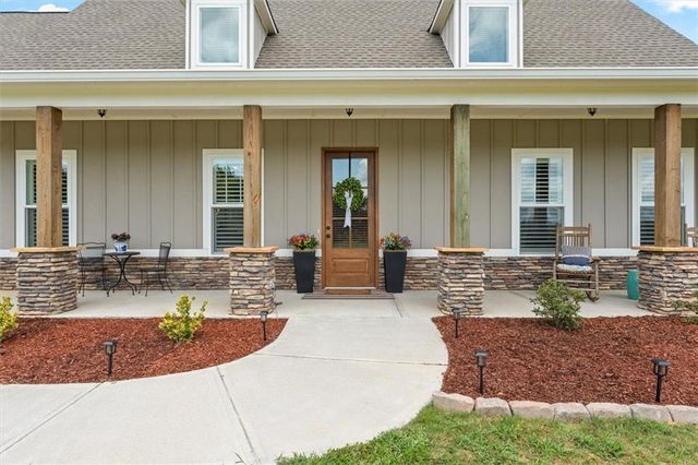1303 Sandhill Hickory Level Road, Carrollton, GA 30116