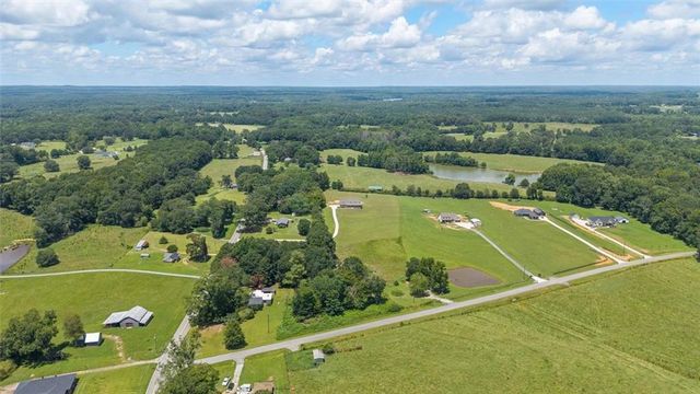 1303 Sandhill Hickory Level Road, Carrollton, GA 30116