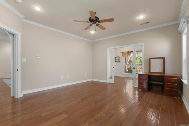 57 Ouachita Drive, Maumelle, AR 72113