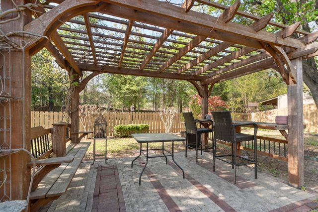 57 Ouachita Drive, Maumelle, AR 72113