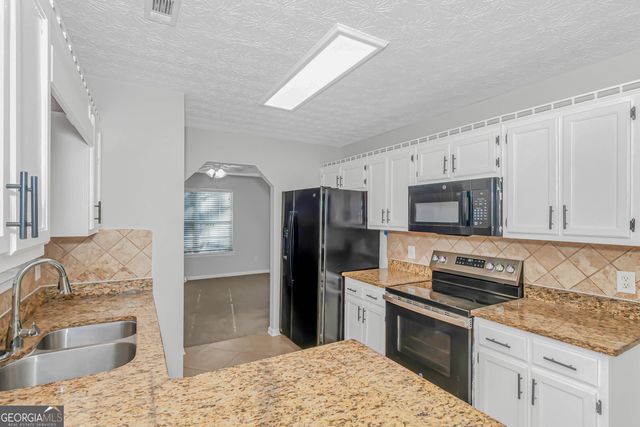 35 Almond Way, Covington, GA 30016