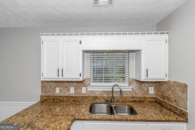 35 Almond Way, Covington, GA 30016