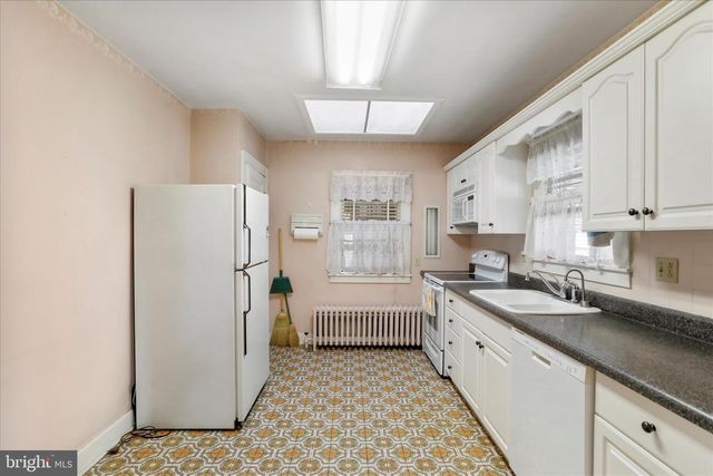 101 BURR ST, Moorefield, WV 26836