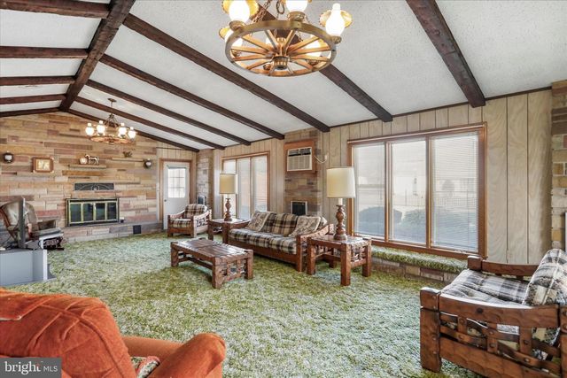 101 BURR ST, Moorefield, WV 26836