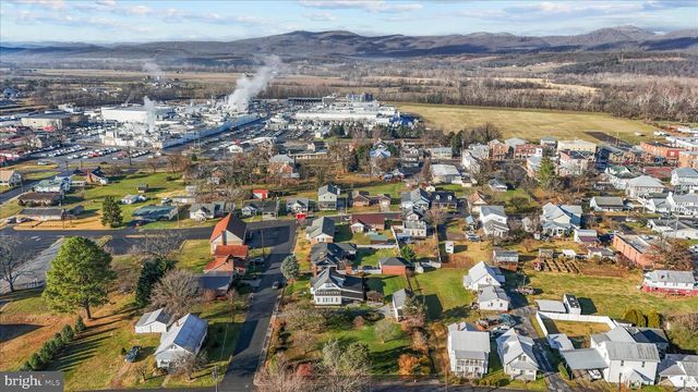 101 BURR ST, Moorefield, WV 26836