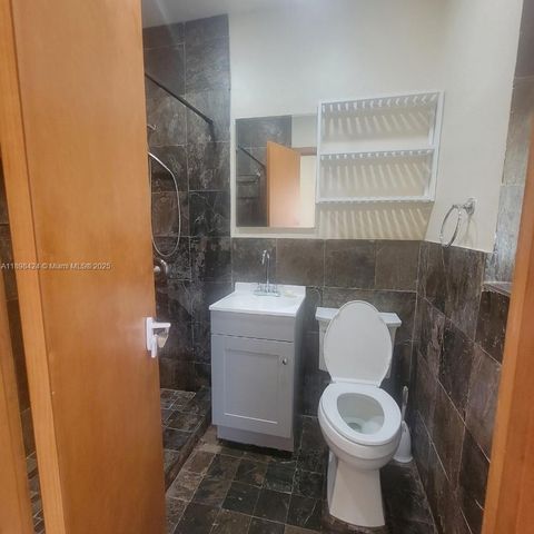 7400 Harding Ave 15, Miami Beach, FL 33141