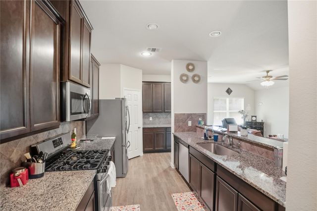 1317 Clear Cedar Court, Conroe, TX 77301