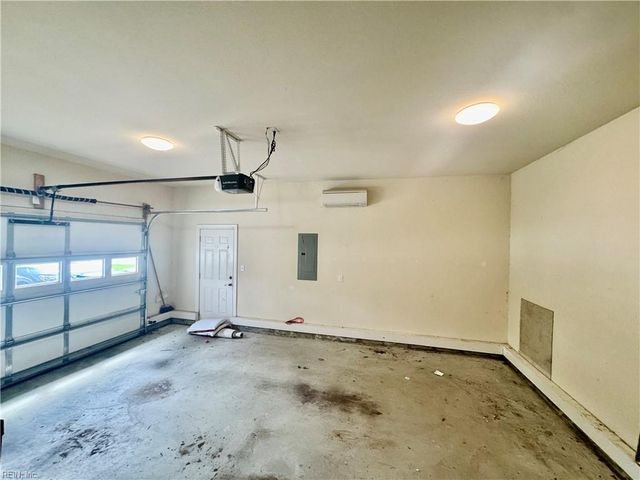 113 Crocker ST, Suffolk, VA 23434