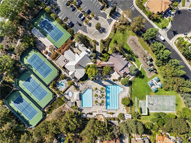 22661 Sweetmeadow, Mission Viejo, CA 92692