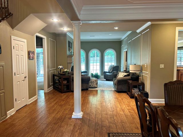 111 Apple Blossom Drive, Arkadelphia, AR 71923
