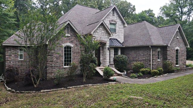 111 Apple Blossom Drive, Arkadelphia, AR 71923