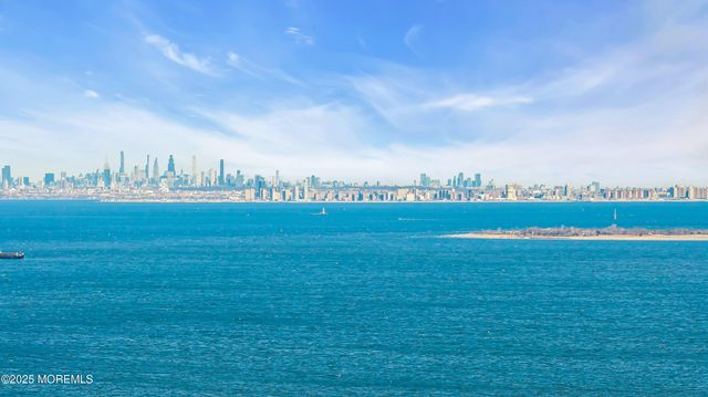 10 Ocean Boulevard 2D, Atlantic Highlands, NJ 07716