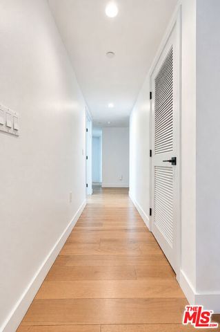 1515 S Holt Avenue 204, Los Angeles, CA 90035