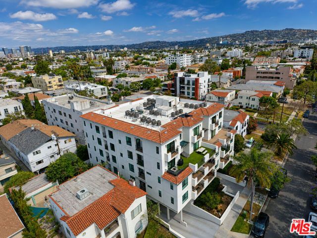 1515 S Holt Avenue 204, Los Angeles, CA 90035