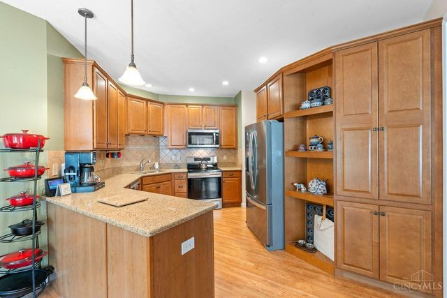 8016 Acorn Trail, Hamilton Twp, OH 45039