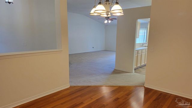 7061 Season Dr, Milton, FL 32570