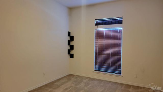 7061 Season Dr, Milton, FL 32570