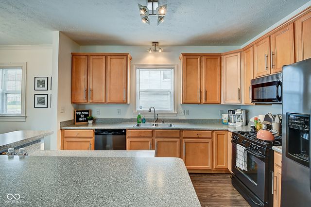 1608 Columbia Avenue, Indianapolis, IN 46202