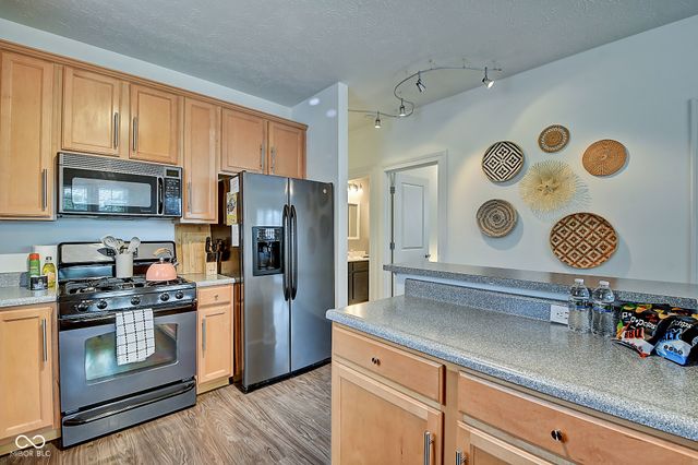 1608 Columbia Avenue, Indianapolis, IN 46202