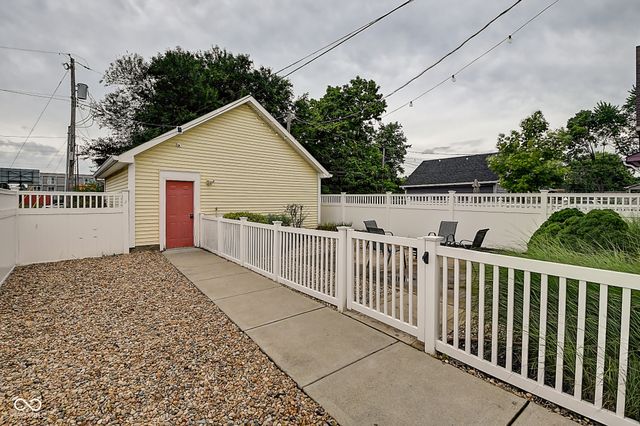 1608 Columbia Avenue, Indianapolis, IN 46202