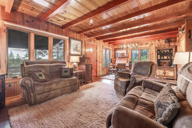 579 Echo Lane, Big Bear, CA 92315