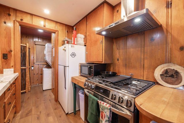 579 Echo Lane, Big Bear, CA 92315