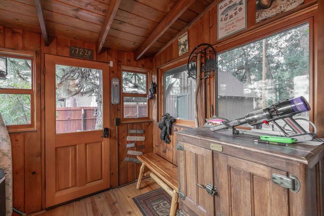 579 Echo Lane, Big Bear, CA 92315