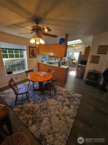 2004 195th Street, Long Beach, WA 98631