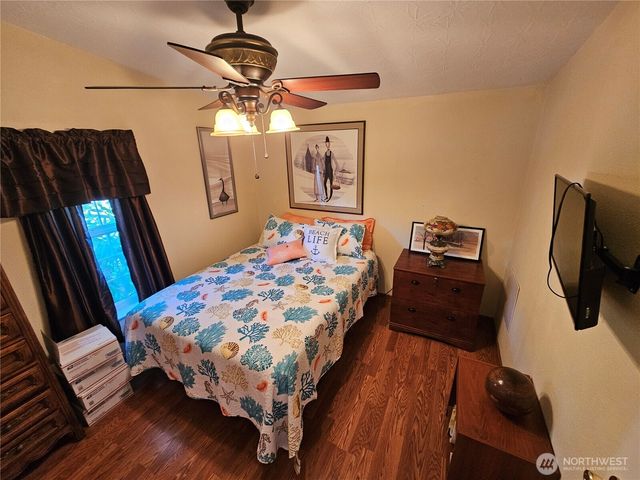 2004 195th Street, Long Beach, WA 98631