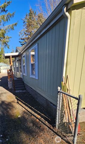 2004 195th Street, Long Beach, WA 98631