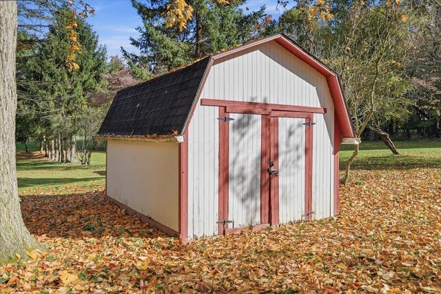 1575 New Gambier Road, Mount Vernon, OH 43050