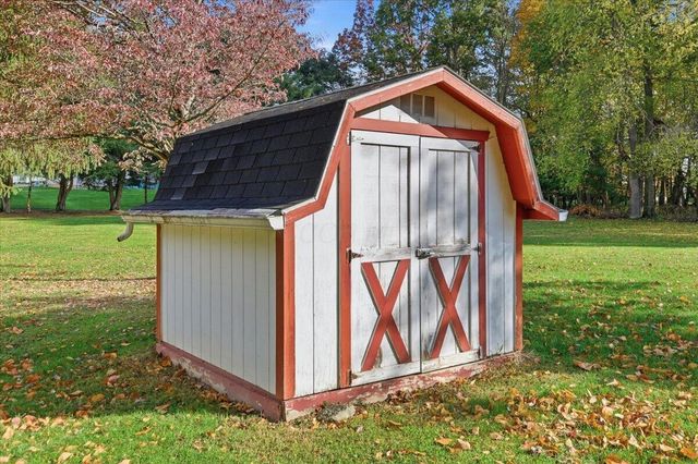 1575 New Gambier Road, Mount Vernon, OH 43050