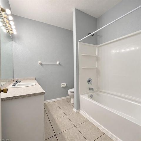 1117 SW 48th TER 5, Cape Coral, FL 33914