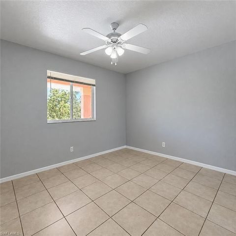 1117 SW 48th TER 5, Cape Coral, FL 33914