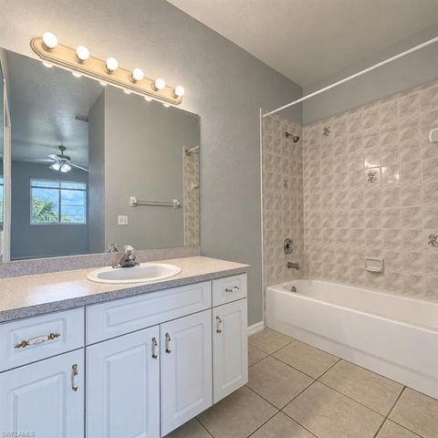1117 SW 48th TER 5, Cape Coral, FL 33914