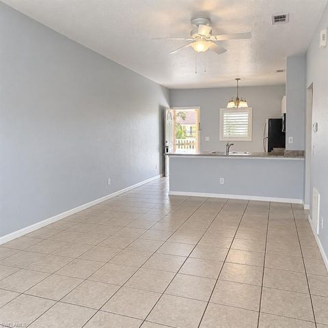 1117 SW 48th TER 5, Cape Coral, FL 33914