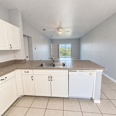 1117 SW 48th TER 5, Cape Coral, FL 33914